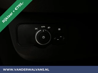 Mercedes-Benz Sprinter Mercedes-Benz Sprinter 315 CDI 150pk L3H2 Euro6 *Rijklaar* Airco | Camera | Cruisecontrol | Stoelverwarming 270 Graden achterdeuren, Bijrijdersbank - afbeelding nr 15