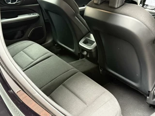 Volvo V60 Volvo V60 2.0 B3 Automaat Cruise Carplay Led Camera BJ 2021  Eerste Eigenaar Vol Opties Dealer Onderhouden - afbeelding nr 16