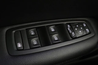 Renault Mégane Renault Mégane 1.3 TCe Business Zen | Trekhaak | Head-Up |  Carplay | Full LED | Camera | Navigatie | Climate control | Parkeerhulp | Cruise control - afbeelding nr 28