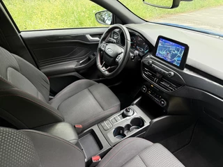 Ford Focus Ford Focus Wagon 1.5 EcoBoost ST Line Business - afbeelding nr 54