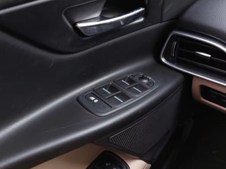 Jaguar XE 2.0 D 163pk Automaat Portfolio Premium Business Pack | Origineel NL | Navi | Bi-Xenon | Clima | Cruise | Leder+Verwarmd+Elek.Verstel | Pdc V+A+Camera | Rijstrook+Licht+Regensensor | 19''lm - afbeelding nr 20