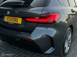 BMW 1 Serie BMW 1-serie 118i M Pack Sport NAV LED LEER - afbeelding nr 7