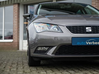 SEAT Leon | Navigatie & Apple Carplay/Android Auto | Parkeersensoren | Hoogteverstelling stoelen | Climate control | Donker getint glas | Cruise control - afbeelding nr 17