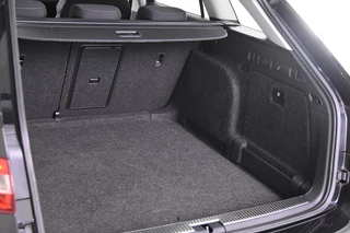 Škoda Superb Škoda Superb Combi 1.5 TSI ACT Ambition Business *1ste Eigenaar*Navigatie*Parkassist* - afbeelding nr 28