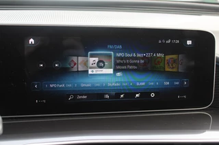 Mercedes-Benz EQC Mercedes-Benz EQC 400 4MATIC Business Solution Luxury 80 kWh / SoH 95% / Schuifdak / 360Camera / Leder / 20'' / Burmester / Keyless / Matrix LED / Memory seats / DAB / Cruise control - afbeelding nr 22