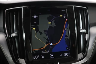 Volvo V60 Volvo V60 2.0 D4 MomentPro | Leder | Trekhaak |  Stoelverwarming | Adaptive cruise | Carplay | Navigatie | DAB | Camera | Full LED | Climate control - afbeelding nr 13