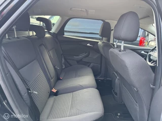 Ford Focus Ford Focus Wagon 1.0 Trend / Automaat / Keyless / Navigatie / etc - afbeelding nr 25