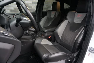 Ford Focus Ford Focus 2.0 ECOB. ST-3 - 250PK - NW. CILINDERKOP - APK 03-01-2026 - afbeelding nr 4