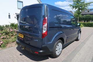 Ford Transit Connect Ford Transit Connect 1.5 EcoBlue NAVIGATIE|CAMERA|TREKHAAK|CARPLAY|AIRCO|CRUISECONTROL - afbeelding nr 6