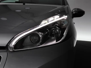 Peugeot 208 Peugeot 208 1.2 PureTech Allure 56.000 km Automaat Trekhaak - afbeelding nr 22