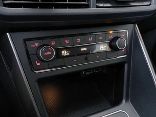 Volkswagen Polo 1.0 TSI 116pk DSG Highline 5-Deurs | Apple Carplay + Android Auto | Clima | Adap. Cruise | Stoelverwarming | Sfeerverlichting | Licht+Regensensor | Pdc V+A | Privacy Glass | 16''lm - afbeelding nr 16