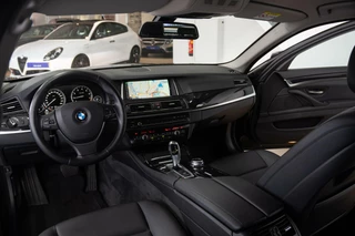BMW 5 Serie BMW 5-serie Touring 520i 184 PK|M-Sport Executive|Org NL|1ste Eig|Leder|Navi Pro|Xenon|Dealer Onderhouden - afbeelding nr 9