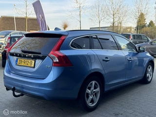 Volvo V60 Volvo V60 1.6 D2, Leder, Dakje, Navi, Xenon, Weinig Km’s - afbeelding nr 4