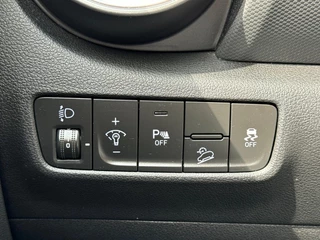 Hyundai Kona Hyundai Kona 1.0 T-GDI 120pk Comfort Hybrid | Camera | Carplay | Climate - afbeelding nr 16