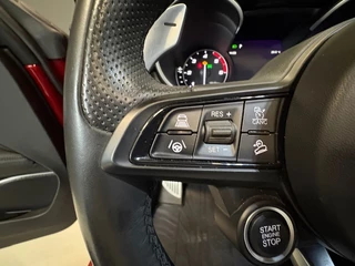Alfa Romeo Stelvio Alfa Romeo Stelvio 2.2 JTD 230pk AWD Veloce Vol opties! Panoramadak, performance pack - afbeelding nr 23