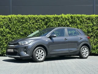 Kia Stonic Kia Stonic 1.2 MPi Comfortline, CARPLAY/ANDROID, AIRCO, LM-VELGEN, EL-RAMEN, DEALER ONDERHOUDEN, 1E EIGENAAR! - afbeelding nr 1