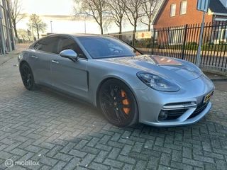 Porsche Panamera Porsche Panamera Turbo S Hybride|Keramische|Pano|21’|Vol! - afbeelding nr 10