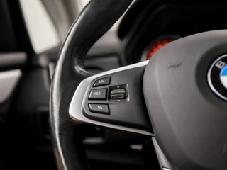 BMW 2 Serie BMW 2 Serie Active Tourer 218i High Executive Sportline (PANORAMADAK, DEALER ONDERHOUDEN, NAVIGATIE, CAMERA, STOELVERWARMING, SPORTSTOELEN, CRUISE, TREKHAAK, PARKEERSENSOREN, NIEUWE APK, NIEUWSTAAT) - afbeelding nr 20