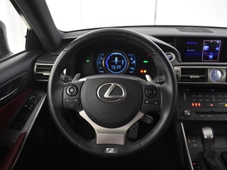 Lexus IS - afbeelding nr 8