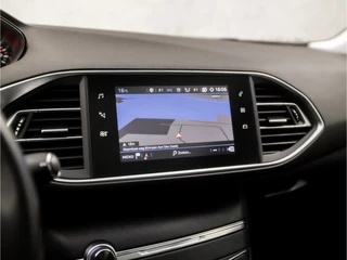 Peugeot 308 (PANORAMADAK, APPLE CARPLAY, GROOT NAVI, PARKEERSENSOREN, SPORTSTOELEN, GETINT GLAS, CRUISE, NIEUWE APK, NIEUWSTAAT) - afbeelding nr 23
