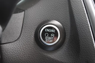 Ford Focus Ford Focus Wagon 1.0 EcoBoost Titanium | Navigatie | Climate Control | Cruise Control | Lichtmetalen Velgen | Voorruitverwarming - afbeelding nr 16