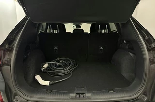 Ford Kuga Ford Kuga 2.5 PHEV Titanium 225pk | Winterpack | 18 inch Licht metalen Velgen | Privacy Glass | SYNC 3 Navigatie - afbeelding nr 7