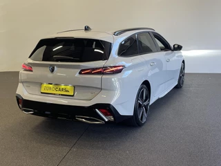 Peugeot 308 Peugeot 308 1.2 PureTech GT Climate control Adaptive cruise control Parkeersensoren Achteruitrijcamera Navigatie Voorstoelen verwarmd LED Apple Carplay/ Android Auto - afbeelding nr 6