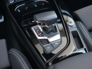 Audi A5 Audi A5 Sportback 35 TFSI S edition Competition | Panoramadak | 19inch | Optiek zwart plus | - afbeelding nr 40