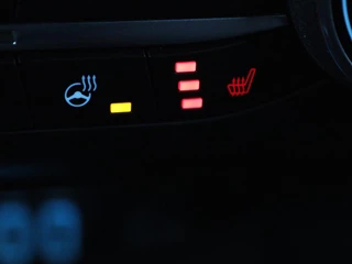 Ford Focus Ford Focus 1.0 EcoBosst Hybrid ST Line X |  Stoel & stuurverwarming | Camera | Full LED | Carplay | Keyless | Climate control | Cruise control - afbeelding nr 7