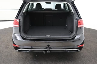 Volkswagen Golf Volkswagen Golf 1.0 TSI Comfortline | Trekhaak | Carplay |  Adaptive cruise | Navigatie | Climate control | PDC | Bluetooth - afbeelding nr 9