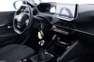 Peugeot 208 Peugeot 208 1.2 PureTech 100 Allure | Trekhaak ✅ 1e Eigenaar - afbeelding nr 3