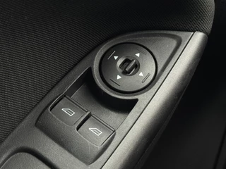 Ford Focus Ford Focus 1.0 Trend | Navigatie | Cruise Control | Parkeersensoren | Airconditioning | NAP - afbeelding nr 18