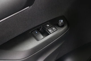 Toyota Yaris Toyota Yaris 1.5 Hybrid 115 Business - afbeelding nr 26