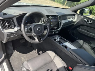 Volvo XC60 Volvo XC60 2.0 T8 Plug-in hybrid AWD Plus Dark | Harman/Kardon | Memory Seats | Climate Pack | 360 Camera | - afbeelding nr 6