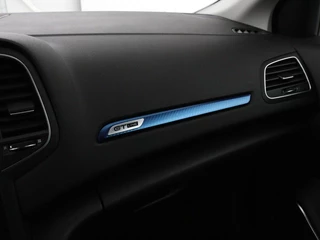 Renault Mégane Estate Renault Mégane Estate 1.2 TCe GT-Line | Leder | Stoelverwarming | Camera  | Cruise control | Trekhaak | LED | Navigatie | Sfeerverlichting | BOSE audio - afbeelding nr 29
