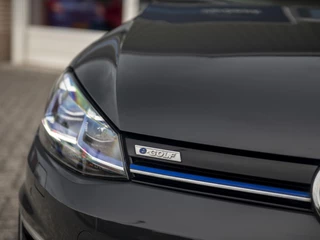 Volkswagen e-Golf Volkswagen e-Golf 136pk | Navi Discover Pro | Warmtepomp | LED koplampen | Apple Carplay & Android Auto | Stoelverwarming - afbeelding nr 21