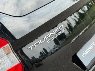 Ford Tourneo Courier Ford Tourneo Courier 1.0 Titanium - Panther Black - Navigatie/LMV/Clima - afbeelding nr 33