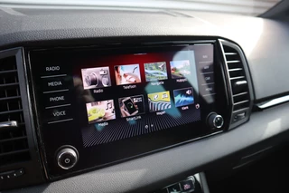 Škoda Karoq Digital Dash / Canton / Trekhaak / 19inch Stoelverwarming / - afbeelding nr 26
