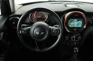 MINI One Mini One 1.2 One | Automaat | Navigatie | PDC |  Cruise control | Airco | Bluetooth - afbeelding nr 3