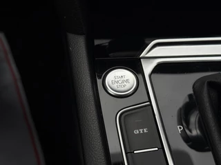 Volkswagen Passat Volkswagen Passat Variant GTE 2016 | Navi | Panodak | Camera | Trekhaak | Dealeronderhouden - afbeelding nr 10