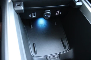 Jeep Avenger Jeep Avenger Summit 54 kWh | ACHTERUITRIJ CAMERA | STOEL VERWARMING | FULL LED KOPLAMPEN | 18