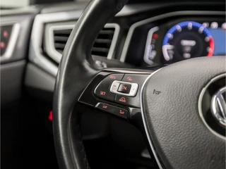 Volkswagen Polo Volkswagen Polo 1.0 TSI R-Line Sport (SCHUIFDAK, VIRTUAL COCKPIT, APPLE CARPLAY, GROOT NAVI, CLIMATE, SPORTSTOELEN, LED KOPLAMPEN, PARKEERSENSOREN, GETINT GLAS, NIEUWE APK, NIEUWSTAAT) - afbeelding nr 19