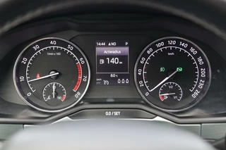 Škoda Superb Skoda Superb 1.4 TSI ACT DSG Aut. Style Carplay|Ecc|Navi|Pdc|Lmv|Iso-fix - afbeelding nr 17