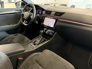 Škoda Superb Skoda Superb Combi 1.4 TSI iV 160kW DSG6 Sportline Memory|Ad.Cruise|carplay - afbeelding nr 2