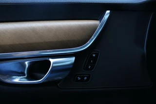 Volvo V90 Volvo V90 2.0 T4 Inscription 210pk | Lederen dashboard | Trekhaak - afbeelding nr 6