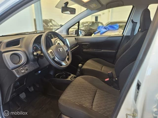 Toyota Yaris Toyota Yaris 1.0 VVT-i Now - afbeelding nr 11