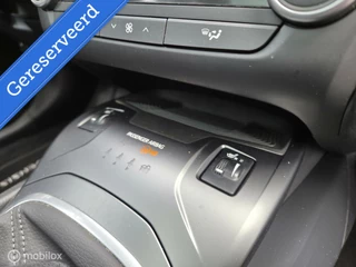Toyota Avensis Toyota Avensis Touring Sports Pano 1.8 VVT-i Executive Dealeronderhouden Pano|Camera|Stoelverwarming|Navi| - afbeelding nr 17