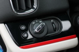 MINI Countryman Mini Countryman 2.0 Cooper S E ALL4 220PK Leder|Pano|JCW|VOL - afbeelding nr 42