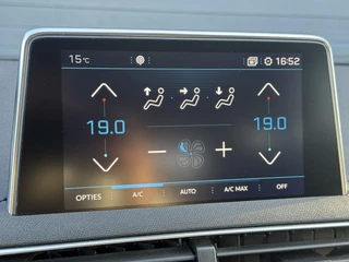 Peugeot 5008 Peugeot 5008 1.2 PureTech Allure 7 Persoons,Automaat,Trekhaak,Pano,Navi,Stoelverwarming,Clima,Cruise,131pk,Halfleder,Pdc V+A,Lmv 18'',Apk tot 10-2025 - afbeelding nr 21