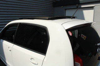 Volkswagen up! Volkswagen up! 1.0 75pk high up! NL-Auto NAP Panoramadak Fender Airco Carplay Stoelverwarming CPV El. Ramen - afbeelding nr 29